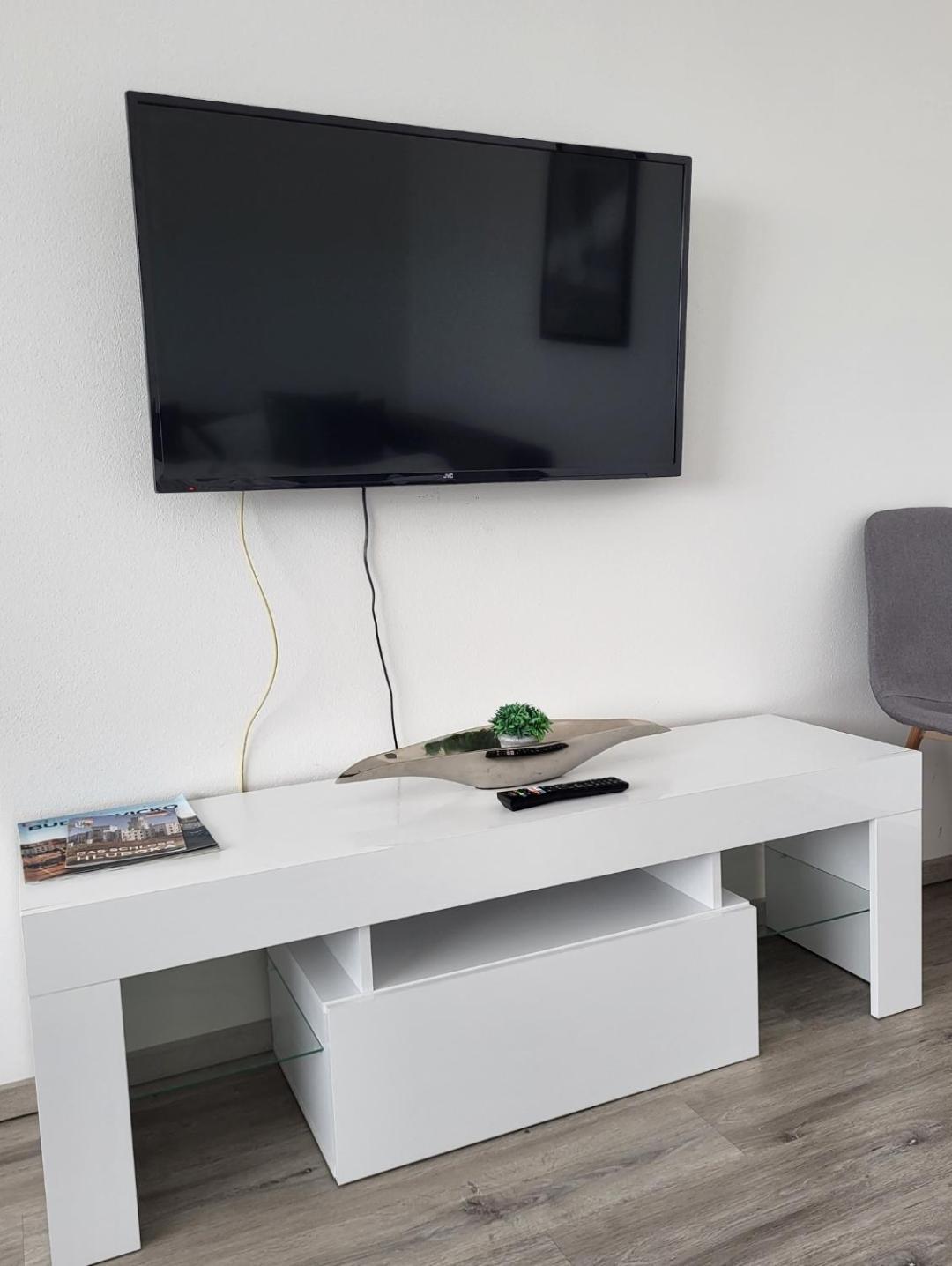 Apartman Gabriela Roudne Buitenkant foto